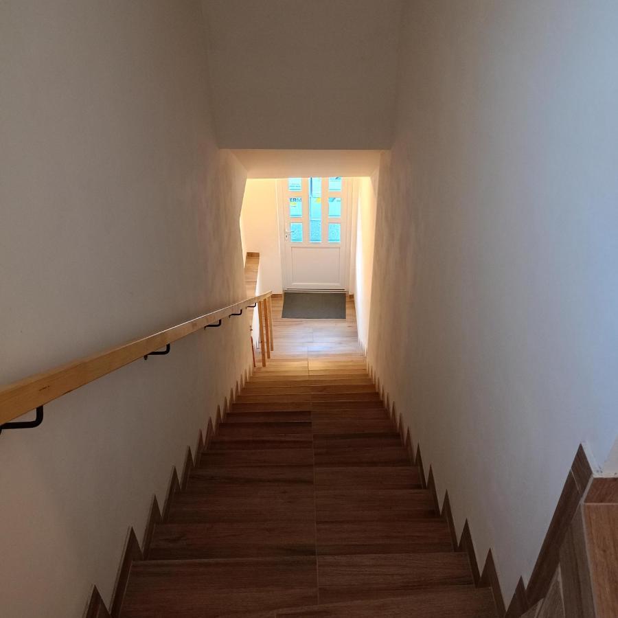 Kralovak Lägenhet Králŭv Dvŭr Exteriör bild